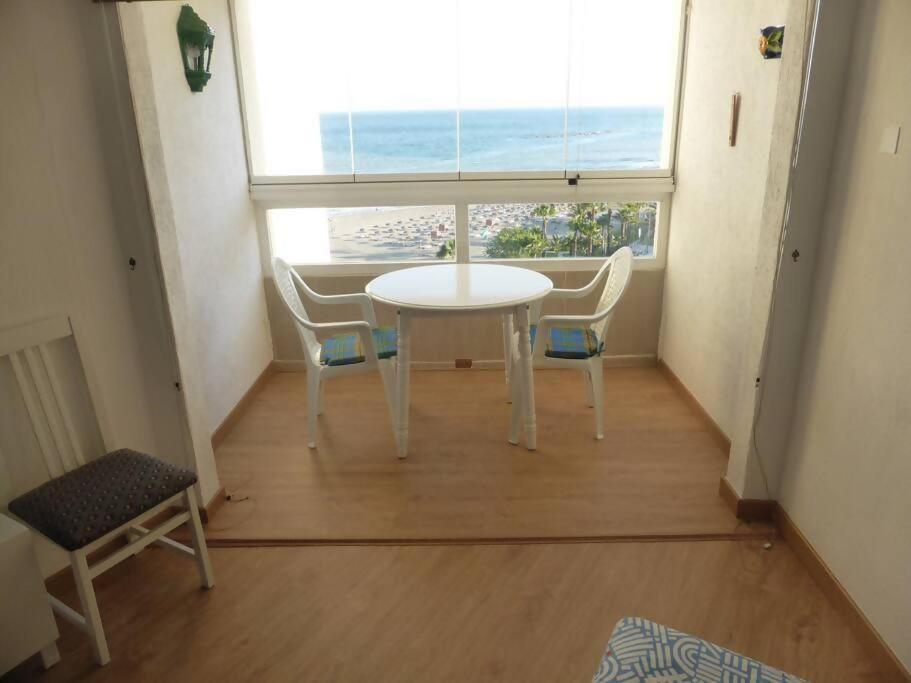 Estudio Nefeli Primera Linea Playa Amazing Views Benalmádena Εξωτερικό φωτογραφία