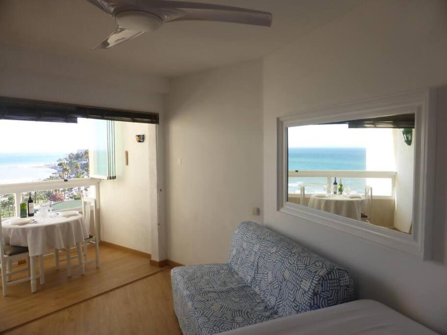 Estudio Nefeli Primera Linea Playa Amazing Views Benalmádena Εξωτερικό φωτογραφία