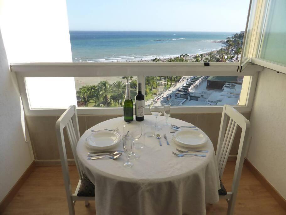 Estudio Nefeli Primera Linea Playa Amazing Views Benalmádena Εξωτερικό φωτογραφία